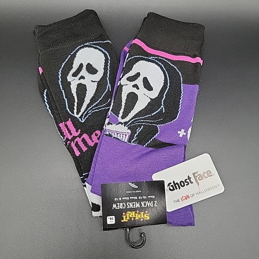 2 Pairs Scream Ghost Face Men's Socks Size 10-13 Horror Movie Shoe Size 8-12
